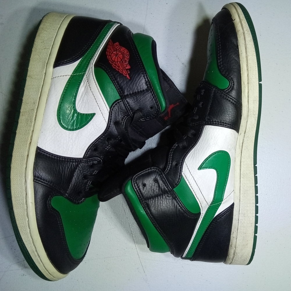 Nike Green Toe Air Jordan 1 Mid 554724-067 Black White 10.5 No box